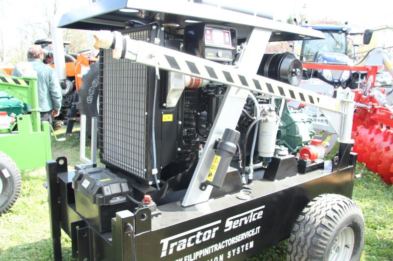 irrigation system tractor service gruppo motopompa quattro cilindri 4 iveco fpt irrigazione a pioggia