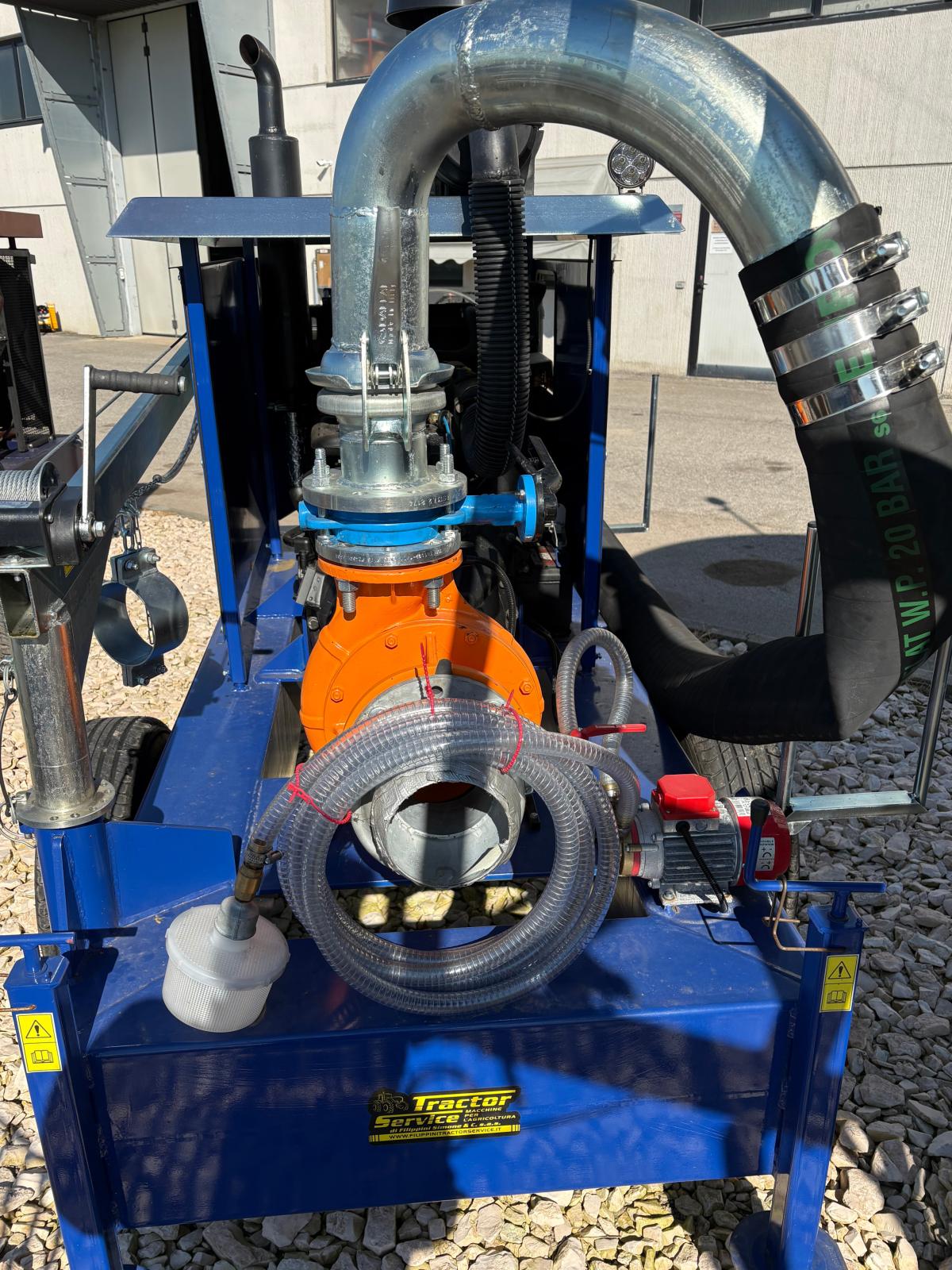 motopompa irrigazione pompa rotolone caprari rovatti ferrari irrigazione veneta irrigare irrigatore iveco aifo fiat macchine agricole trattore usato 