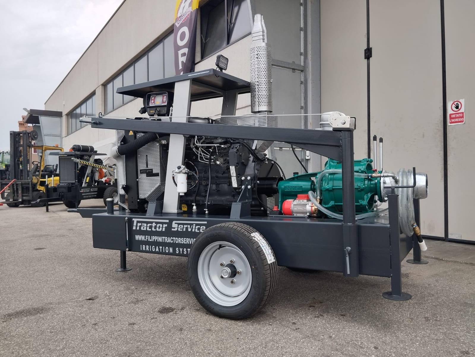 gruppo motopompa usato irrigazione rotolo rotolone irrigazione biologico tractors trattori maccine agricole